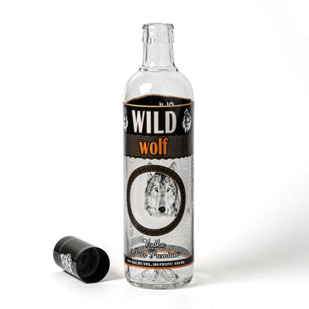 Бутылка сувенирная "Волк" 0,5 литра в Костроме